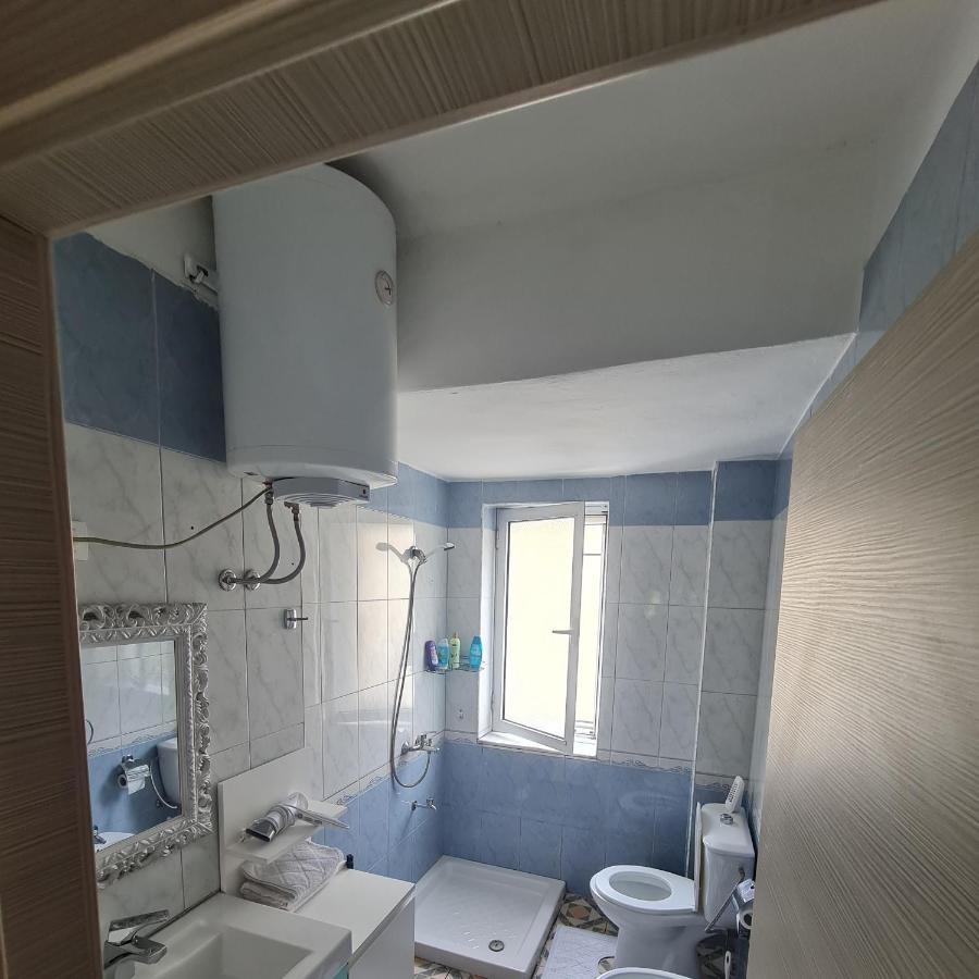 Saloon Apartment Tirana Exterior foto